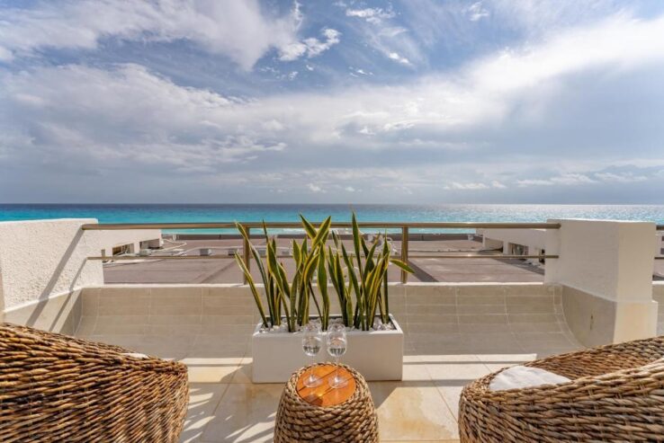 Amazing Caribbean Ocean view at Villas Marlin in Cancun
