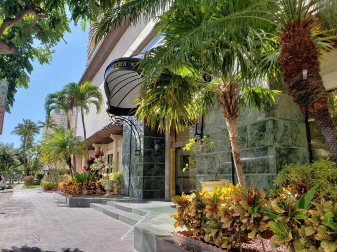 Vacation Rental Suites at Royal Garden Waikiki
