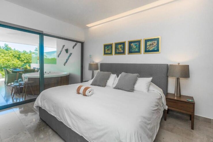 2 bedroom condo in Mamitas beach, Playa del Carmen – Mexico